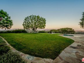 2232 Stradella Road, Los Angeles CA 90077