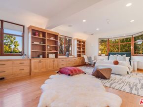 2232 Stradella Road, Los Angeles CA 90077