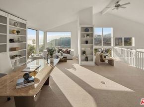 143 Ocean Avenue Ext, Santa Monica CA 90402