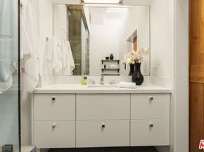 630 Rose Avenue 5, Venice CA 90291