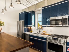 630 Rose Avenue 5, Venice CA 90291