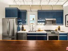 630 Rose Avenue 5, Venice CA 90291