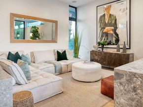 3985 Mclaughlin Avenue, Los Angeles CA 90066