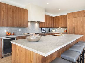 3985 Mclaughlin Avenue, Los Angeles CA 90066