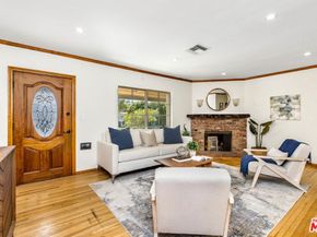 11261 Blix Street, North Hollywood CA 91602