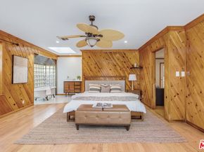 11261 Blix Street, North Hollywood CA 91602