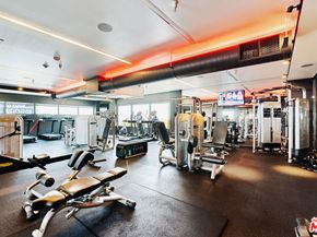 6250 Hollywood Boulevard 8M, Los Angeles CA 90028