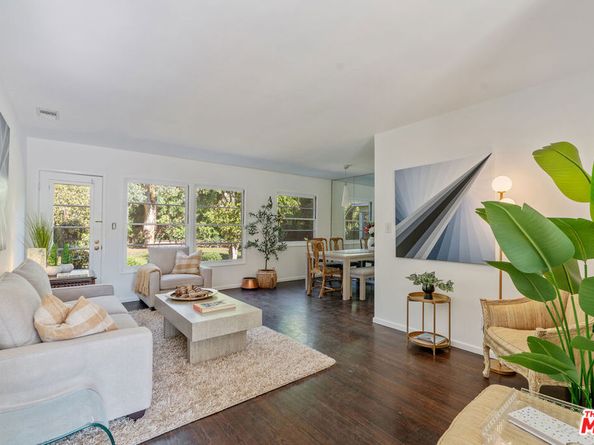 3031 S Bentley Avenue, Los Angeles CA 90034