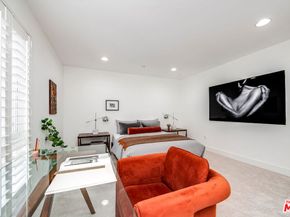 7249 Franklin Avenue 203, Los Angeles CA 90046