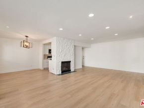 1262 S Barrington Avenue 204, Los Angeles CA 90025