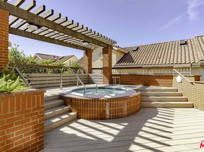 1313 Valley View Road 213, Glendale CA 91202