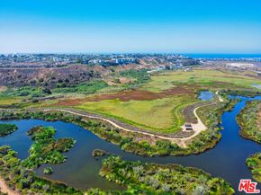 13200 Pacific Promenade 351, Playa Vista CA 90094