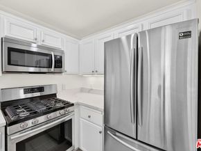 13200 Pacific Promenade 351, Playa Vista CA 90094