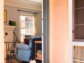 4253 Franklin Avenue, Los Angeles CA 90027