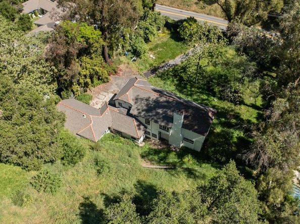 2221 Benedict Canyon Drive, Beverly Hills CA 90210