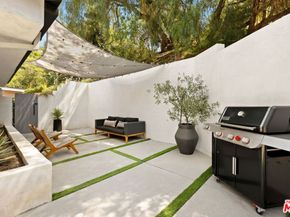 2350 Landa Street, Los Angeles CA 90039
