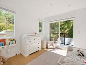 2350 Landa Street, Los Angeles CA 90039