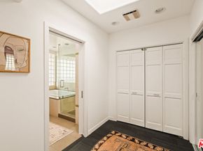 120 PACIFIC Avenue, Venice CA 90291