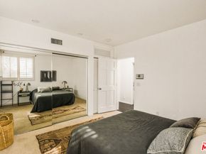 120 PACIFIC Avenue, Venice CA 90291