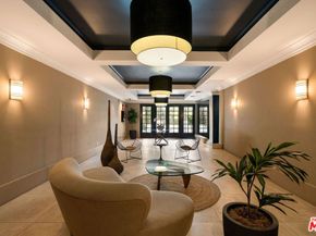 585 N Rossmore Avenue 407, Los Angeles CA 90004