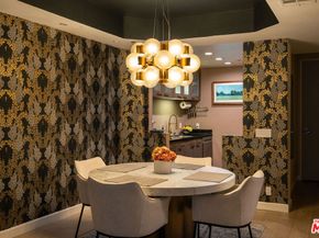 585 N Rossmore Avenue 407, Los Angeles CA 90004