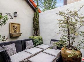 28 Westport, Manhattan Beach CA 90266