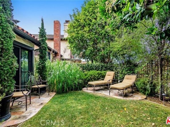 28 Westport, Manhattan Beach CA 90266