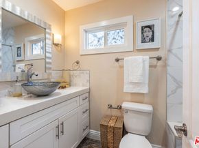 1131 W 81st Place, Los Angeles CA 90044