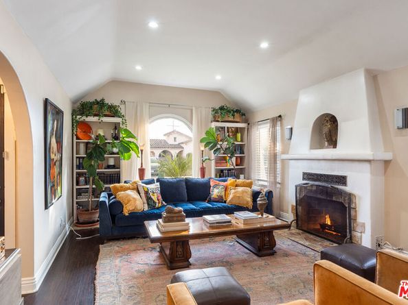 1131 W 81st Place, Los Angeles CA 90044