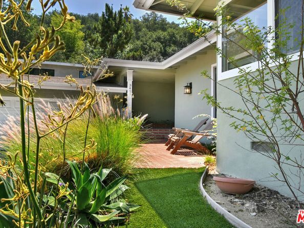 3421 Castlewoods Place, Sherman Oaks CA 91403