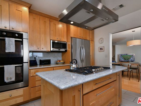 3421 Castlewoods Place, Sherman Oaks CA 91403
