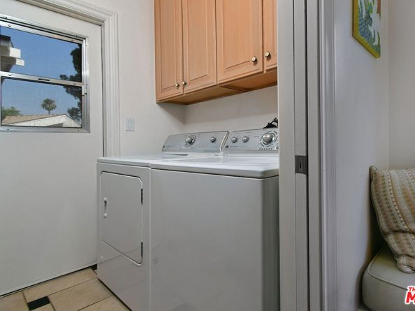 3421 Castlewoods Place, Sherman Oaks CA 91403