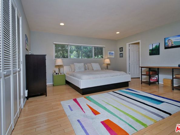 3421 Castlewoods Place, Sherman Oaks CA 91403