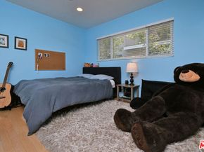 3421 Castlewoods Place, Sherman Oaks CA 91403