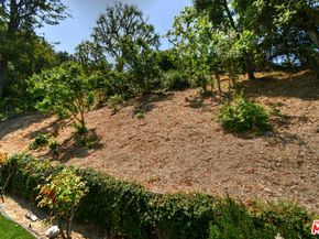 3421 Castlewoods Place, Sherman Oaks CA 91403