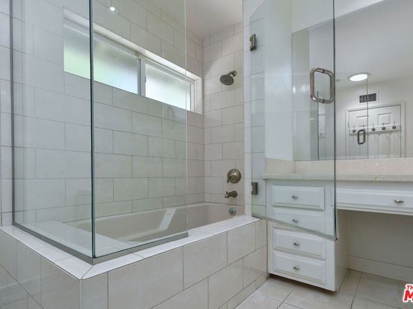 3421 Castlewoods Place, Sherman Oaks CA 91403