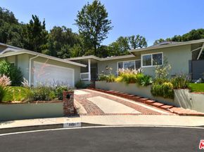 3421 Castlewoods Place, Sherman Oaks CA 91403