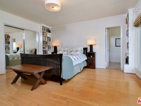 3421 Castlewoods Place, Sherman Oaks CA 91403
