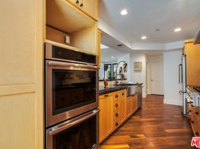 12000 Goshen Avenue 107, Los Angeles CA 90049