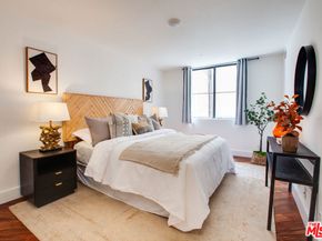 12000 Goshen Avenue 107, Los Angeles CA 90049