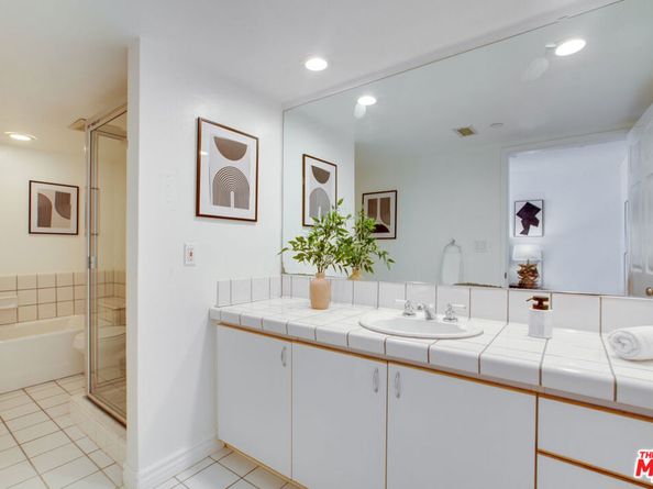 12000 Goshen Avenue 107, Los Angeles CA 90049