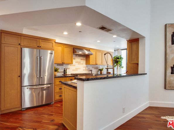 12000 Goshen Avenue 107, Los Angeles CA 90049