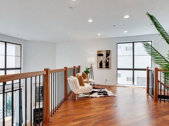 12000 Goshen Avenue 107, Los Angeles CA 90049