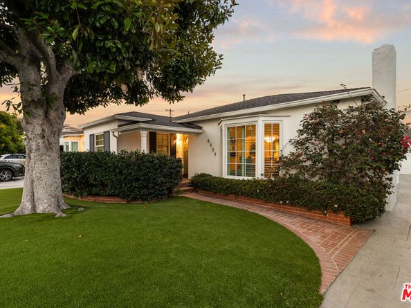 8454 Truxton Avenue, Los Angeles CA 90045
