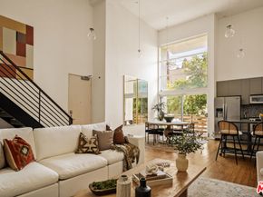 7062 Hawthorn Avenue 103, Los Angeles CA 90028