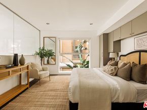 7062 Hawthorn Avenue 103, Los Angeles CA 90028