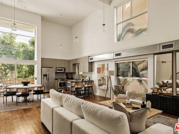 7062 Hawthorn Avenue 103, Los Angeles CA 90028