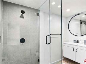 27120 Sea Vista Drive 3, Malibu CA 90265