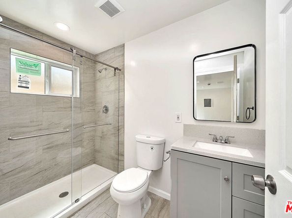 310 N St Andrews Place, Los Angeles CA 90004