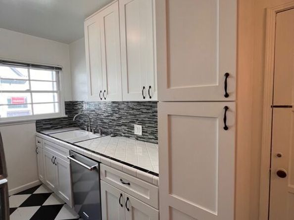 310 N St Andrews Place, Los Angeles CA 90004